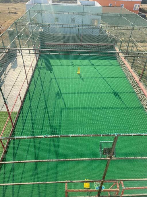 Mount Resorts Lonavala 5 Bhk Luxurious Villa With Private Pool And Full Size Cricket Football Turf Bagian luar foto
