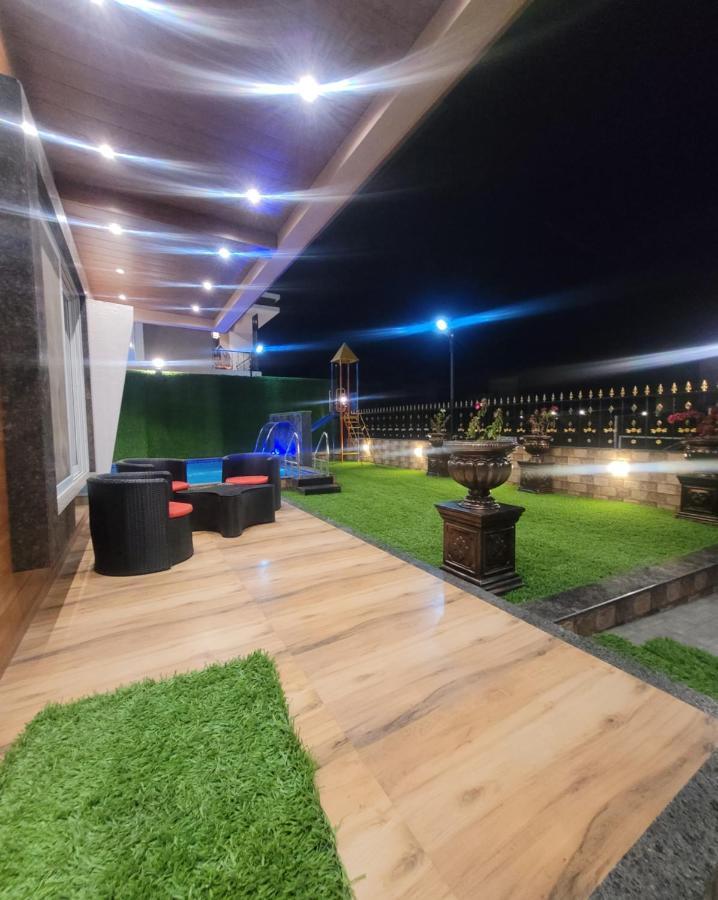 Mount Resorts Lonavala 5 Bhk Luxurious Villa With Private Pool And Full Size Cricket Football Turf Bagian luar foto