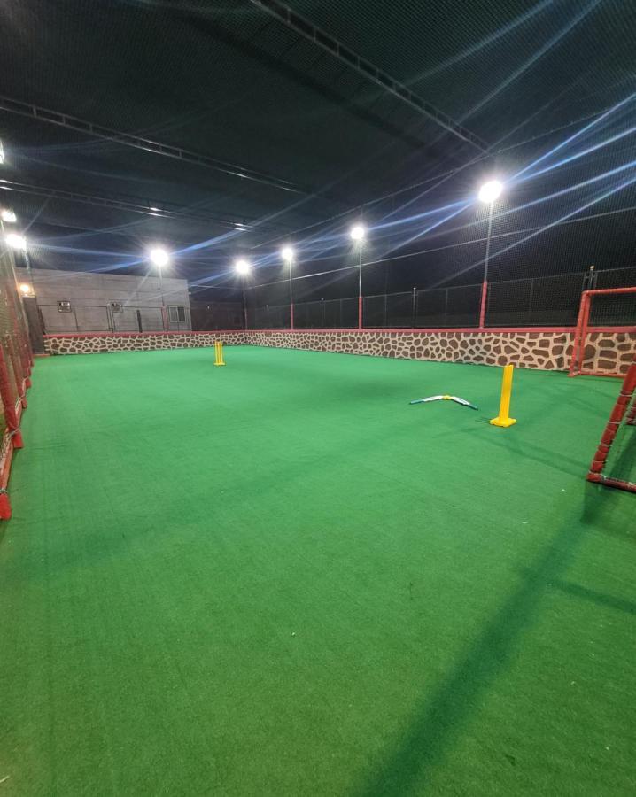 Mount Resorts Lonavala 5 Bhk Luxurious Villa With Private Pool And Full Size Cricket Football Turf Bagian luar foto