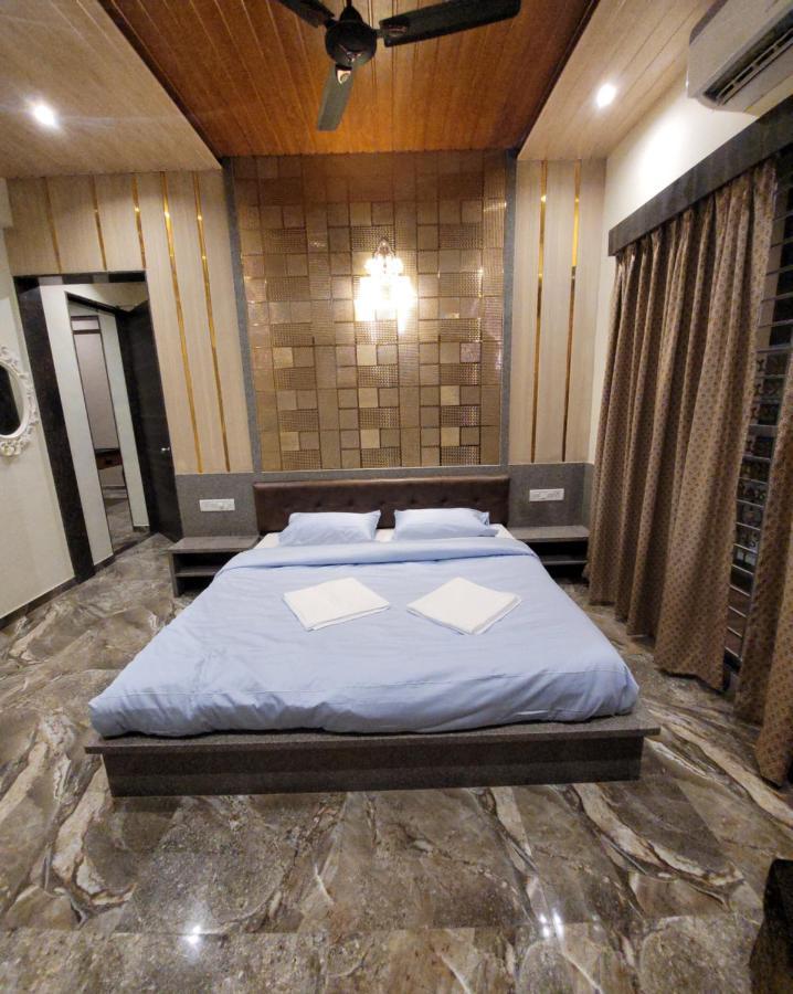 Mount Resorts Lonavala 5 Bhk Luxurious Villa With Private Pool And Full Size Cricket Football Turf Bagian luar foto