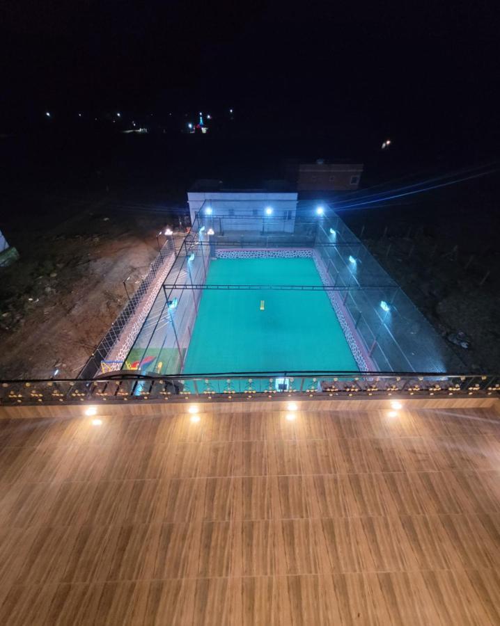 Mount Resorts Lonavala 5 Bhk Luxurious Villa With Private Pool And Full Size Cricket Football Turf Bagian luar foto